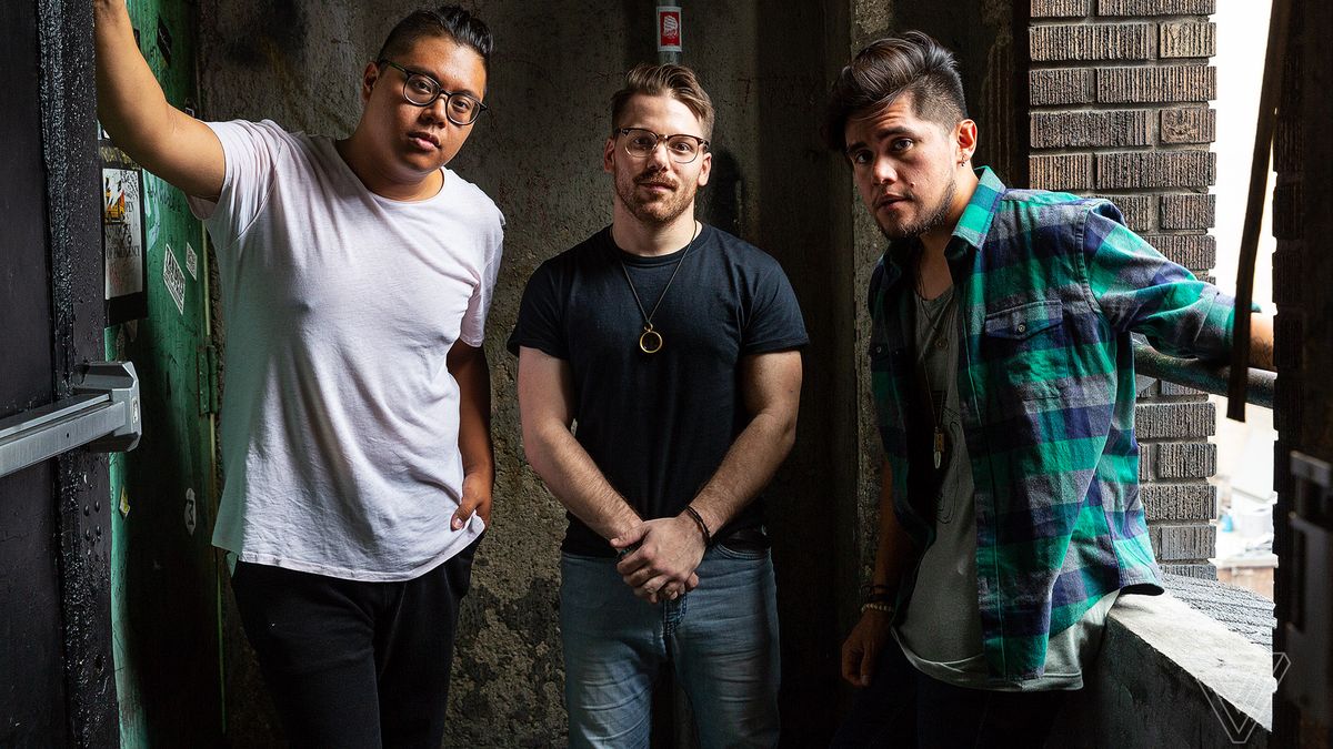 A R I Z O N A Releases Acoustic Version of ‘Hold The Line’ · Relentless ...